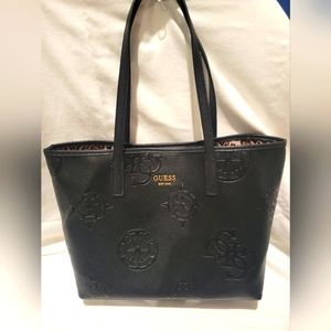 Guess Vikky Large Black Tote